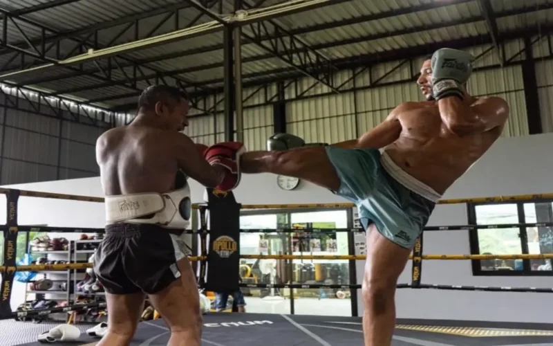 في حوار مثير.. بدر سعد: الصدفة دفعتني نحو الفنون القتالية